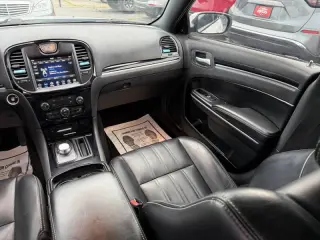 2019 Chrysler 300 S
