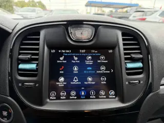 2019 Chrysler 300 S