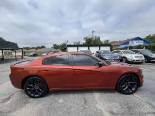 2020 Dodge Charger SXT