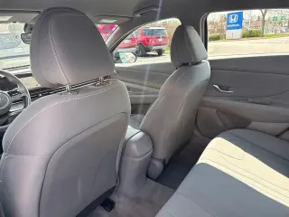 Hyundai ELANTRA 2023 SEL 4dr Sedan