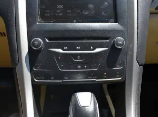 2014 Ford Fusion Hybrid SE