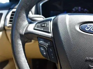 2014 Ford Fusion Hybrid SE
