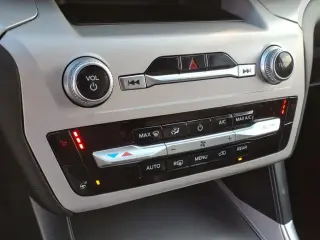 Ford Explorer 2023 AWD XLT 4dr SUV