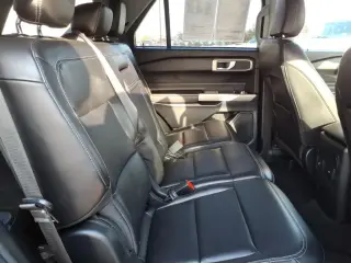 Ford Explorer 2023 AWD XLT 4dr SUV