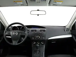 2013 Mazda MAZDA3 i SV