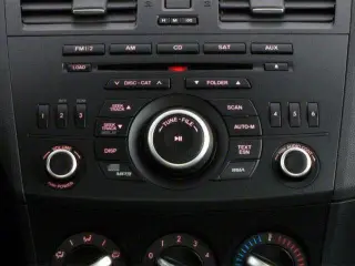 2013 Mazda MAZDA3 i SV