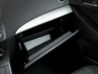 2013 Mazda MAZDA3 i SV