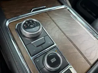 Ford Expedition 2019 4x4 Platinum 4dr SUV