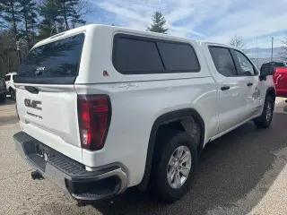 GMC Sierra 1500 2023 4x4 Pro 4dr Crew Cab 6.6 ft. SB