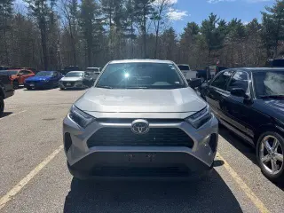 Toyota RAV4 2023 AWD LE 4dr SUV