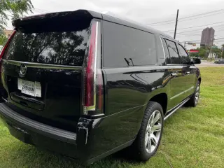 2015 Cadillac Escalade ESV Premium