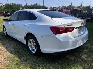 2022 Chevrolet Malibu LS