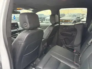 GMC Canyon 2023 4x4 Elevation 4dr Crew Cab 5 ft. SB