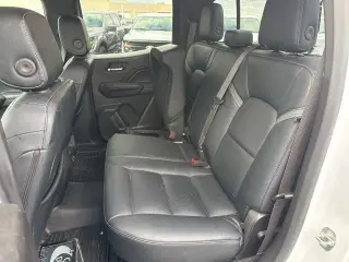 GMC Canyon 2023 4x4 Elevation 4dr Crew Cab 5 ft. SB