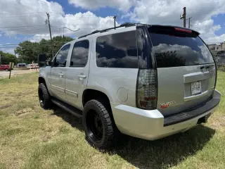 2013 GMC Yukon SLE