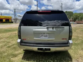 2013 GMC Yukon SLE