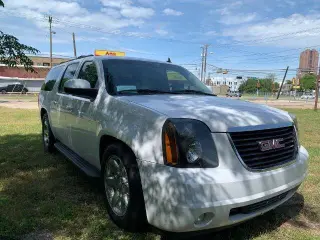 2013 GMC Yukon XL SLT