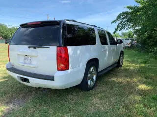 2013 GMC Yukon XL SLT