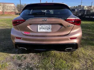 2017 Infiniti QX30 Premium