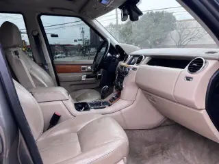 2010 Land Rover LR4