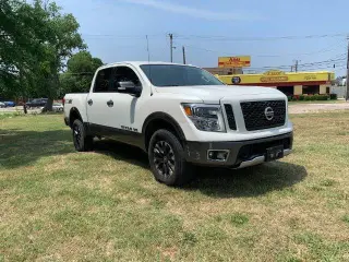 2018 Nissan Titan