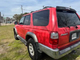 2000 Toyota 4Runner SR5