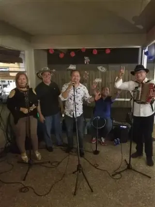 Grupo Vallenato / 786 829 8376