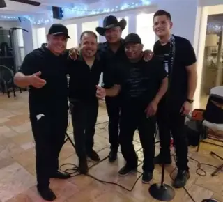 Grupo Vallenato / 786 829 8376