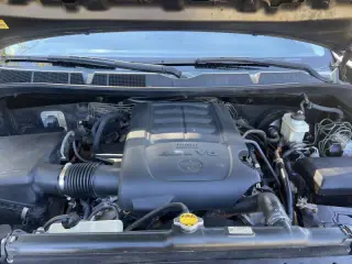 2012 Toyota Tundra Grade