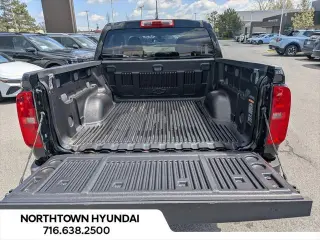 Chevrolet Colorado 2018 4x4 Work Truck 4dr Crew Cab 5 ft. SB