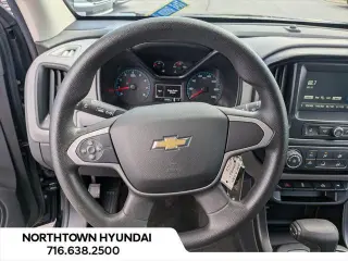 Chevrolet Colorado 2018 4x4 Work Truck 4dr Crew Cab 5 ft. SB