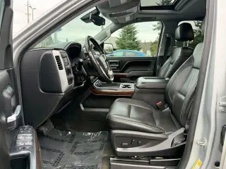 GMC Sierra 1500 2018 4x4 SLT 4dr Crew Cab 5.8 ft. SB