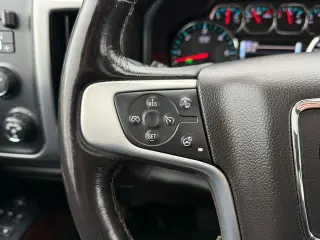 GMC Sierra 1500 2018 4x4 SLT 4dr Crew Cab 5.8 ft. SB