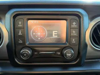 Jeep Wrangler Unlimited 2020 4x4 Freedom 4dr SUV