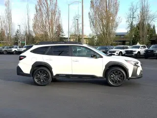 Subaru Outback 2023 AWD Onyx Edition 4dr Crossover