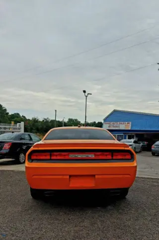 2014 Dodge Challenger SXT