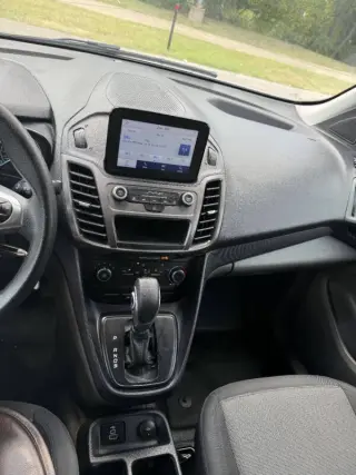 2022 Ford Transit Connect XL