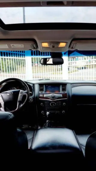 2015 Infiniti QX80