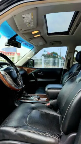 2015 Infiniti QX80