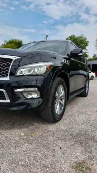 2015 Infiniti QX80