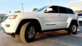 2017 Jeep Grand Cherokee Laredo