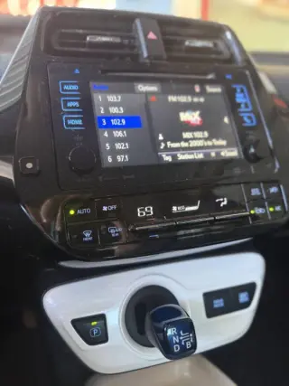 2016 Toyota Prius Four