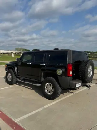 2010 HUMMER H3 Alpha
