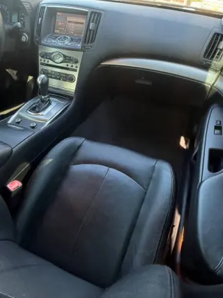2015 Infiniti Q40