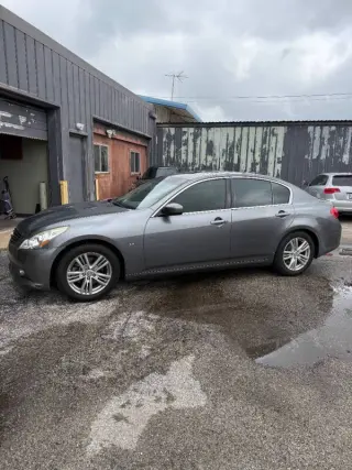 2015 Infiniti Q40