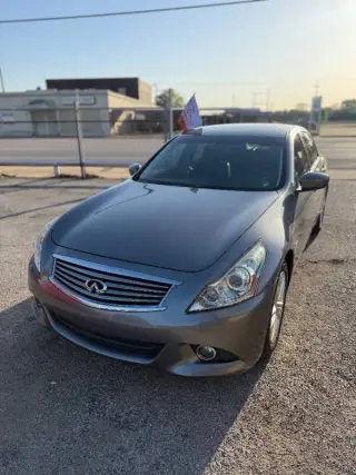 2015 Infiniti Q40