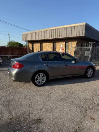 2015 Infiniti Q40