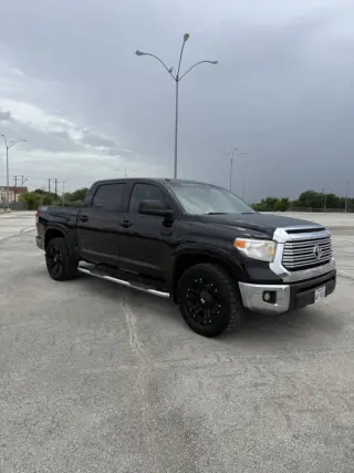 2016 Toyota Tundra SR5