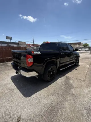 2016 Toyota Tundra SR5