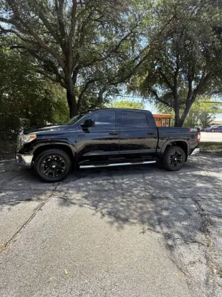 2016 Toyota Tundra SR5